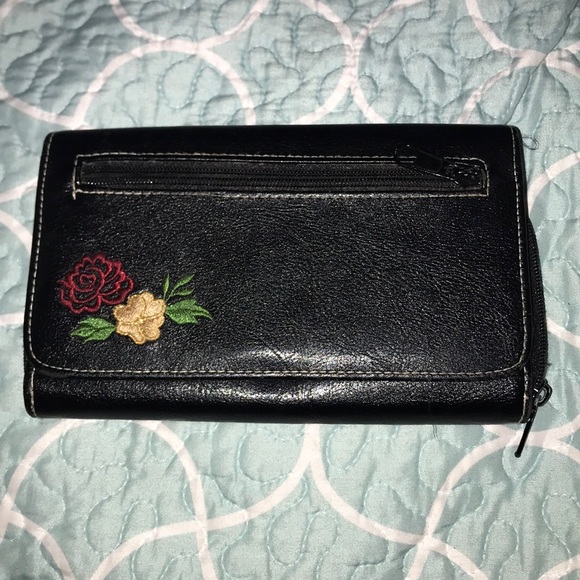 Wallet - Picture 1 of 3